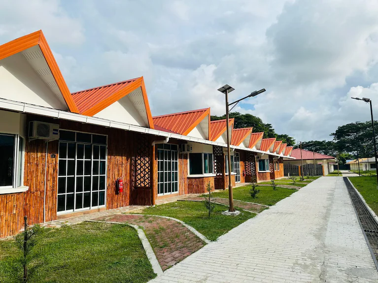 This image has an empty alt attribute; its file name is 29caf4d1.webp